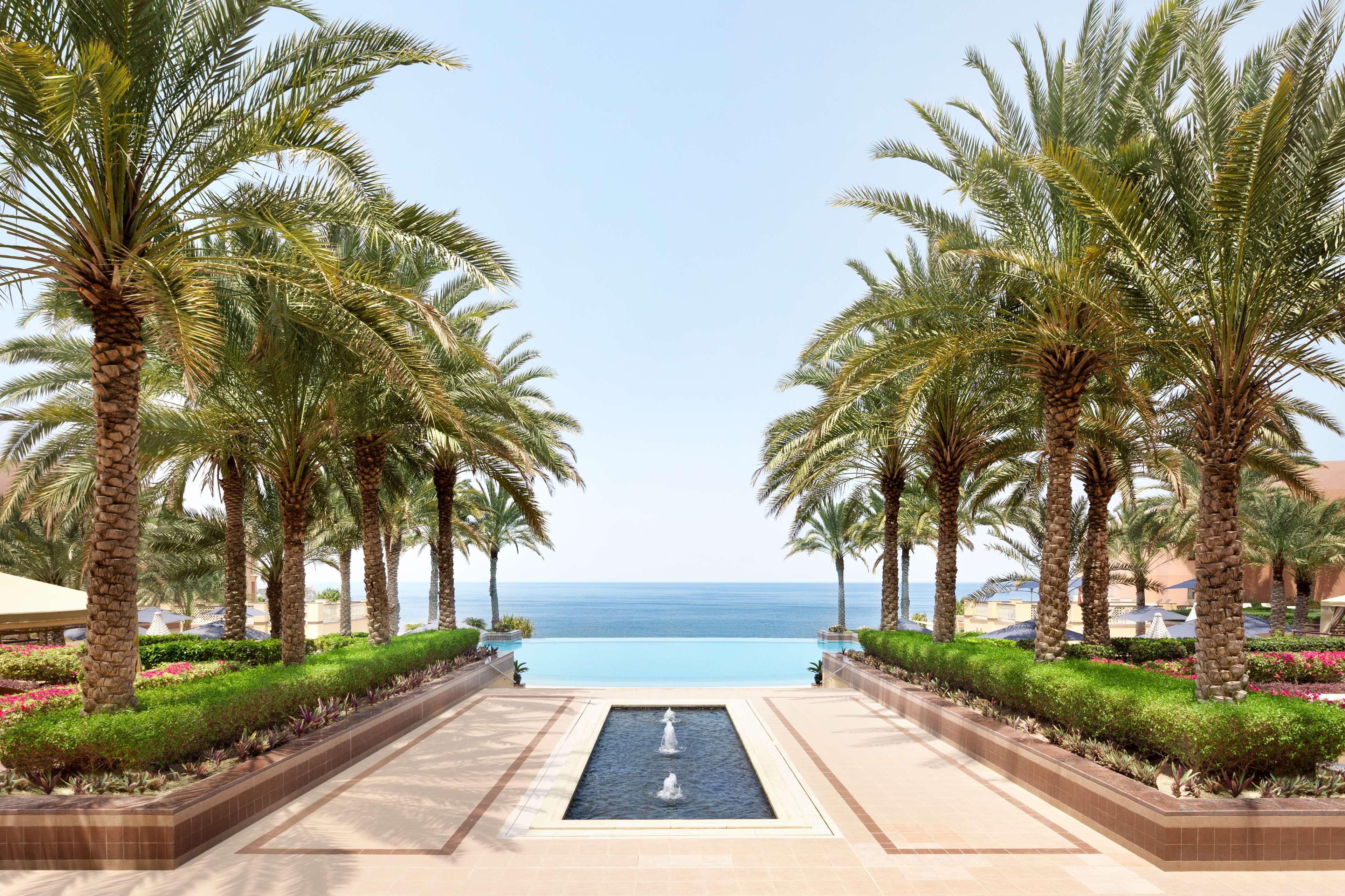 Shangri-la Al Husn, - Adults Only सहारा 5*