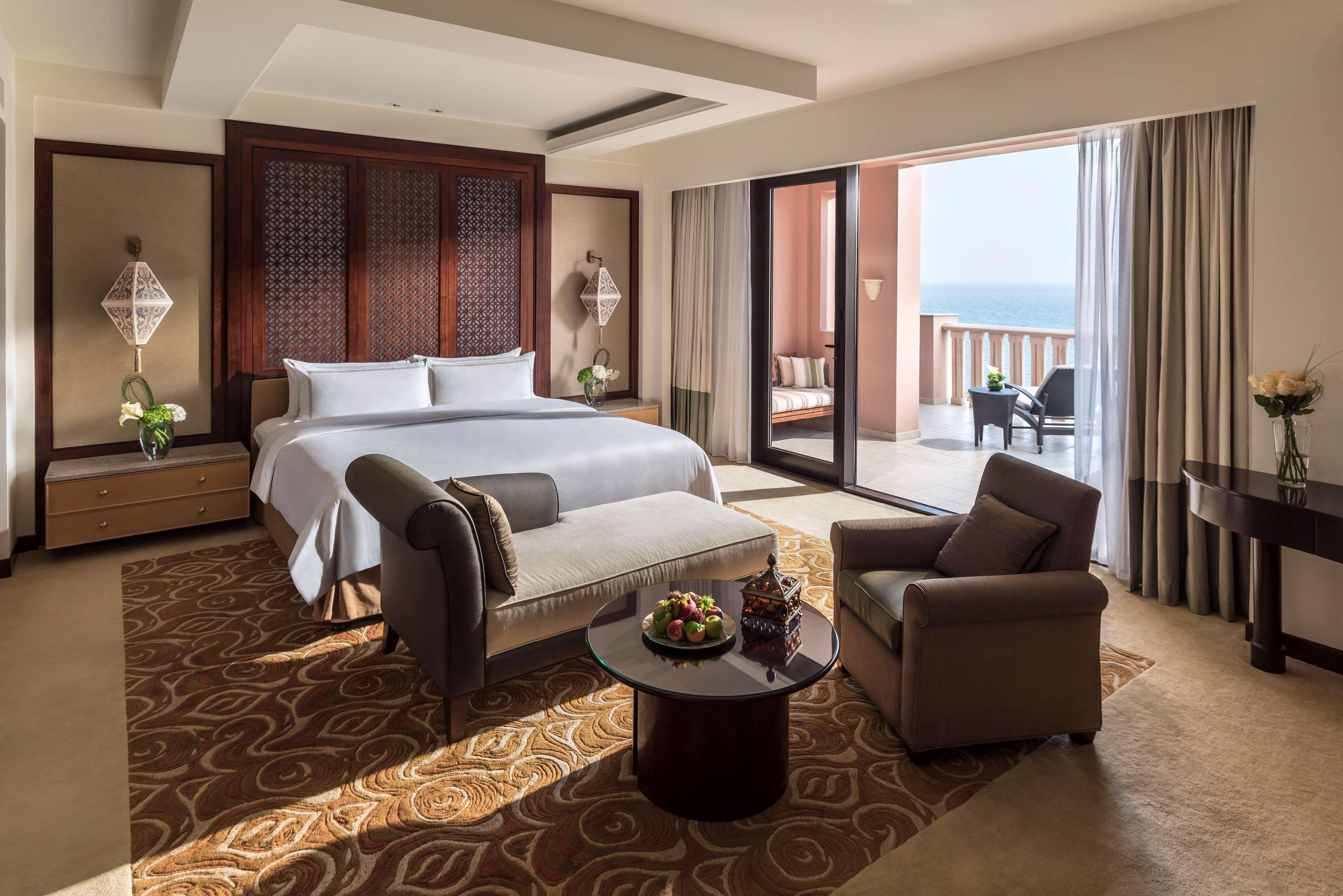 Shangri-la Al Husn, - Adults Only सहारा Muscat