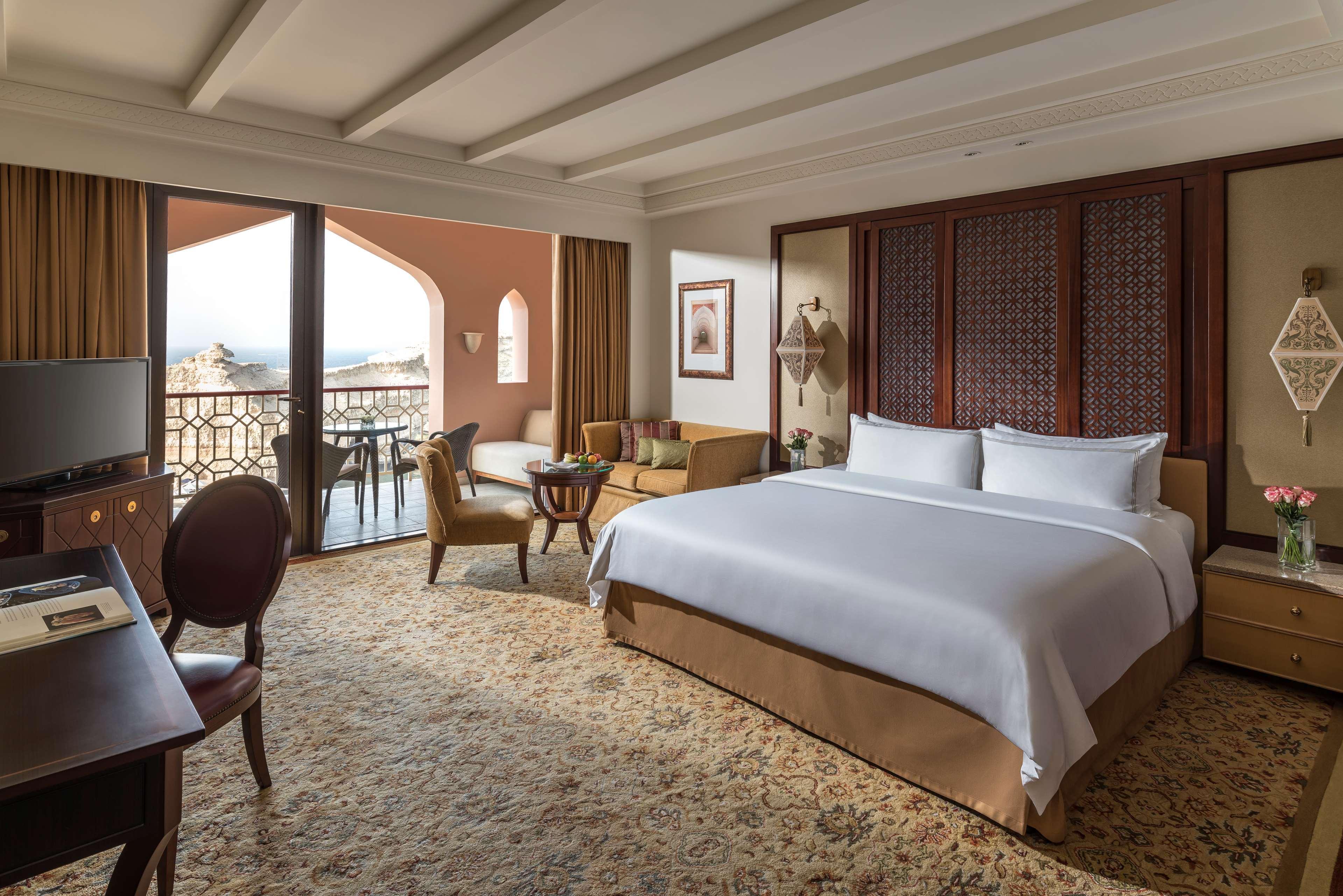 Shangri-la Al Husn, - Adults Only सहारा