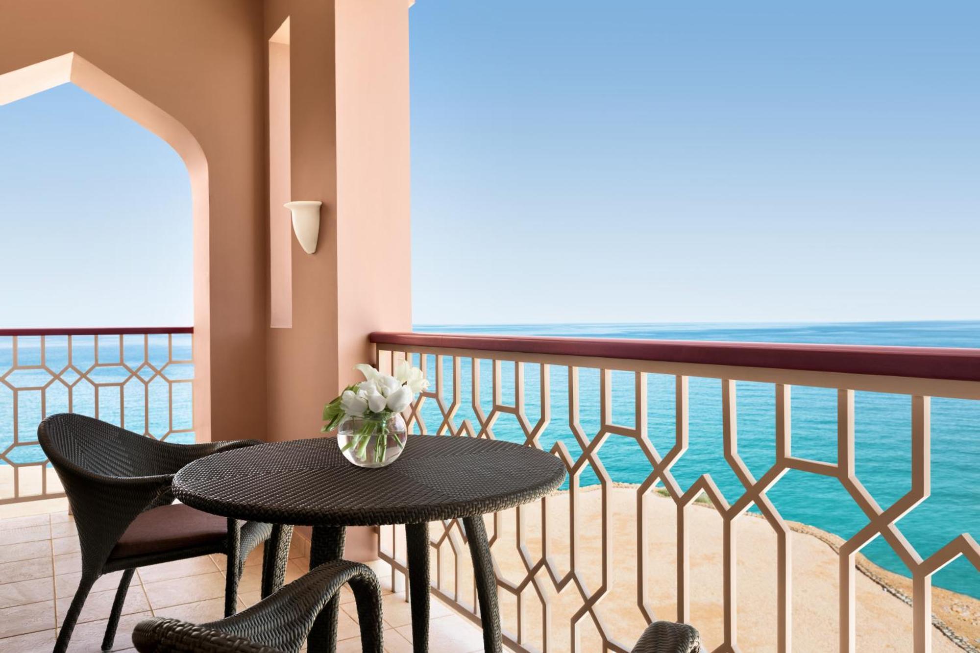 Shangri-la Al Husn, - Adults Only Muscat